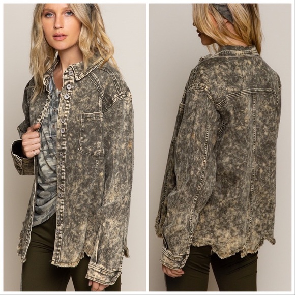 POL Vintage Wash Denim Twill Jacket - Picture 3 of 14